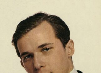 Tiểu sử Glenn Gould