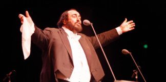 PAVAROTTI, LUCIANO (TENOR, 1935-2007)