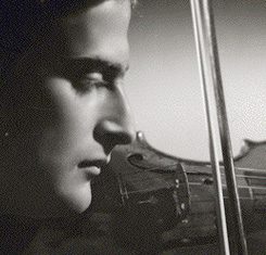 Tiểu sử Yehudi Menuhin
