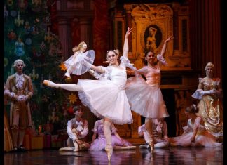 Tchaikovsky: Kẹp hạt dẻ kẹp hạt dẻ nutcracker tchaikovsky