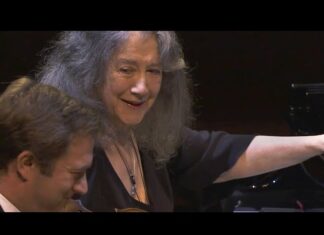 Shostakovich: Tam tấu piano số 2