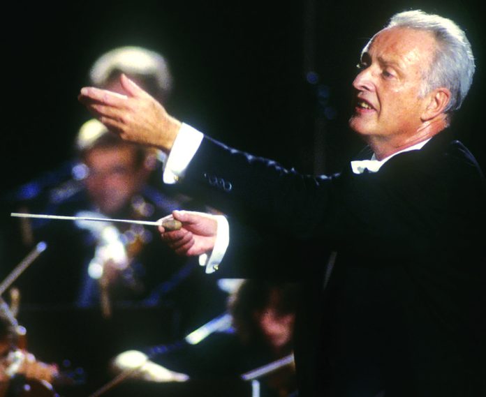 Austrian conductor Carlos Kleiber at a concert in Pompei in 1987.