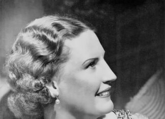 FLAGSTAD, KRISTEN (SOPRANO, 1895-1962)