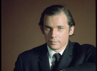 GOULD, GLENN (1932-1982)